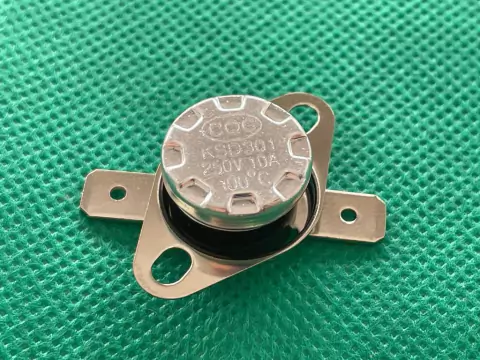Termostato 100° 250v 10amp Nf Ksd301