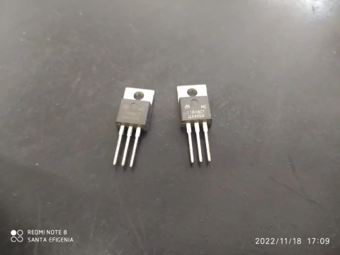 Circuito Integrado 7808ct = 7808 Regulador 1amp Motorola