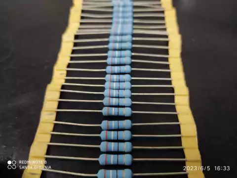 Resistor 390r 2w 5% 12mm