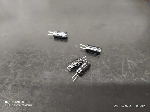 Capacitor Eletrolitico 4,7uf/50v 85° 5x11mm Hitano