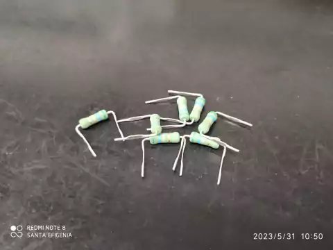 Resistor 0r56 2w 5% 11mm Pre