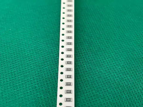 Resistor 22r 1206 5% Smd 1,6x3,2mm