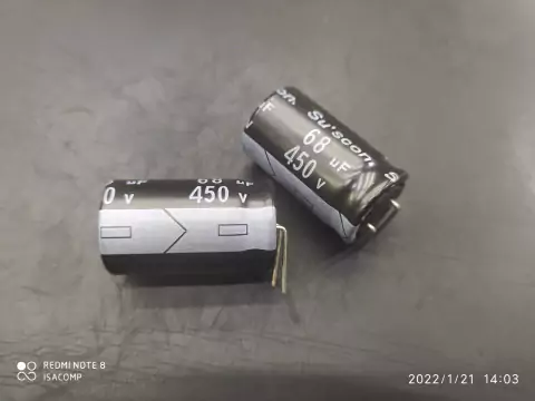 Capacitor Eletrolitico 68uf/450v 105º 18x30mm Suscon