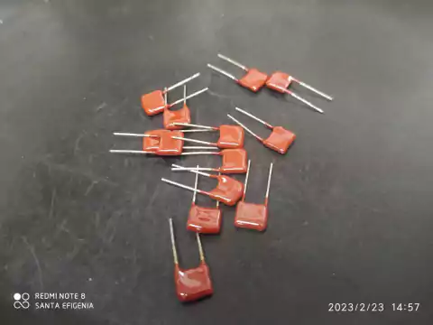 Capacitor Mica Prata 1nf/100v = 1k/100v 5% Cm1 Sem Marcação Icl