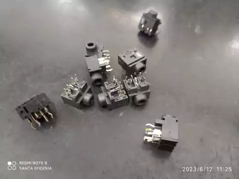 Conector Jack J2 Stereo 5 Terminais Pj-317 Sem Rosca