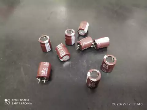 Capacitor Eletrolitico 330uf/35v 105° 10x13mm Pre Elite