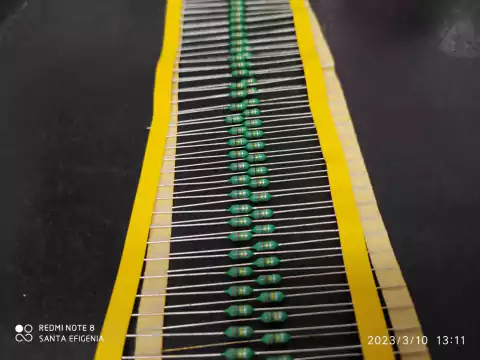 Indutor 8,2uh Axial 7mm 10% Lga0307tb-8r2k