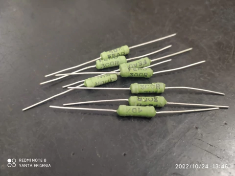 Resistor de Fio 300r 3w 10%