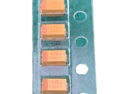 Capacitor Tantalo 4,7uf/6,3v Case A Smd 1,6x3,2mm TAJA475M006R Avx