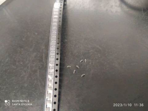 Diodo Zener Ddz12csf-7 = Bzx384c13v Smd Sod323 500ma 12v Diodes