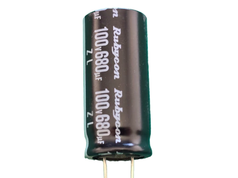 Capacitor Eletrolitico 680uf/100v 105° 18x40mm Rubycon