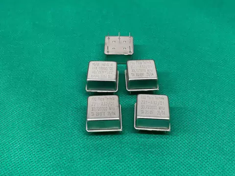 Cristal 30,720000mhz Clok 5 Terminais