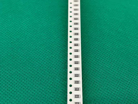 Resistor 47r 1206 5% Smd 1,6x3,2mm