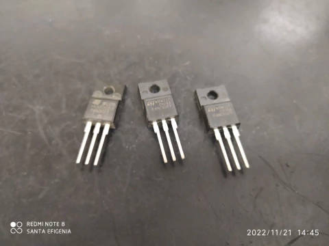 Transistor Stp4nc60fp Stp4nc60 Mosfet N 4,2amp 600v Isolado St