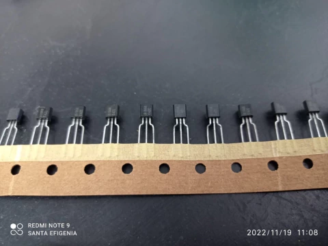 Transistor 2sb1068 Pnp 2amp 20v