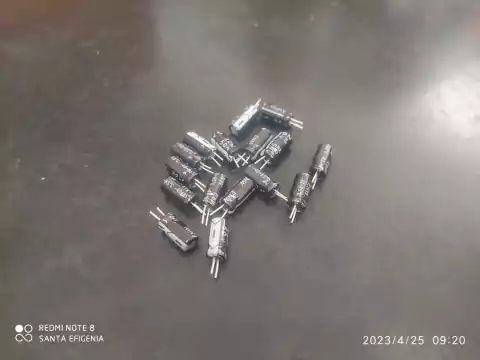 Capacitor Eletrolitico 22uf/50v 85° 5x11mm Pre Enw