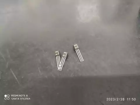 Transistor 2sb561 Pnp 0,7amp 25v