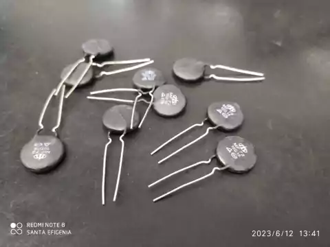 Termistor Ntc 10r 15mm 5amp Mf72-10d15 Shiheng