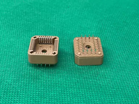 Soquete Plcc 32 Pinos