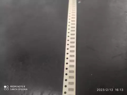 Rede Resistiva 22r 8 Pinos 5% 0603*4 Smd 1,6x3,2mm Ra030220j001