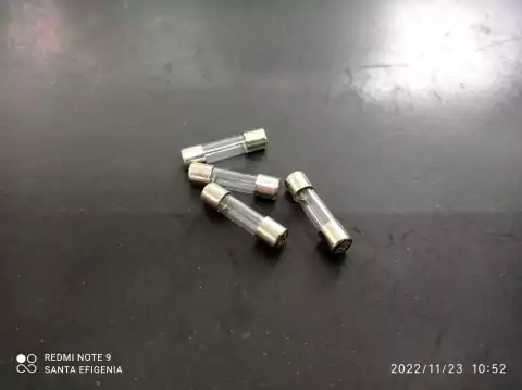 Fusivel de Vidro 200ma 250v 5x20mm