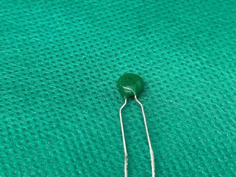 Termistor Ntc 200r 5mm 10% Ttc05201k Tks