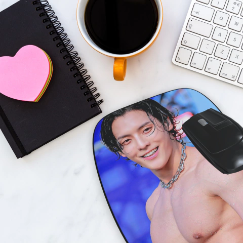 MOUSEPAD ERGONÔMICO - Lee Minhyuk ABS H.O.T - BTOB