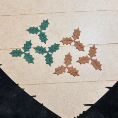 Azevinho triplo de feltro 3.5cm - 50 unidades