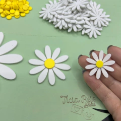 Margarida de EVA cortado a laser - comprar online