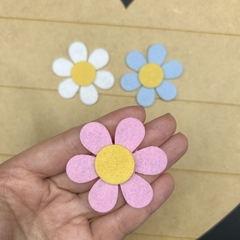 Margaridas de Jardim 5cm - 15 unidades - Ticia Reis