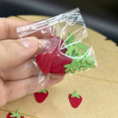 Mini morango 2cm de feltro aplique 50 unidades - loja online