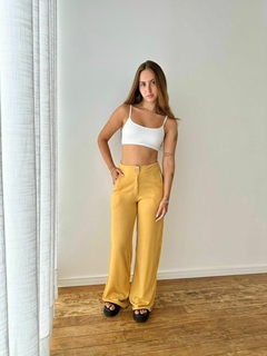 PANTALONA FERNANDA MOSTARDA na internet
