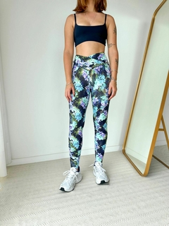 Calça Legging Cós Cruzado