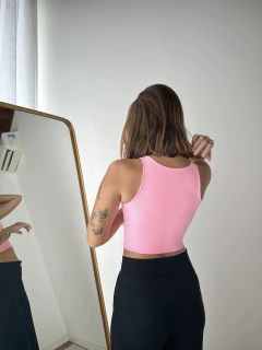CROPPED VITÓRIA ROSA 2.0 na internet