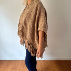 Poncho corto-chaleco - Jiron del cielo