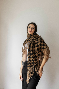 Chal triangular lana de llama (varios modelos)