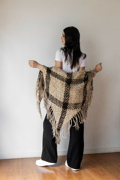 Chal triangular lana de llama (varios modelos) - tienda online