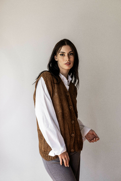 Imagen de Chaleco con botones lana de llama- grande