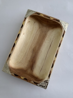 Batea / Bandeja rectangular de madera y alpaca 45X27 - Jiron del cielo
