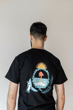 Remera unisex escudo nacional argentino - comprar online