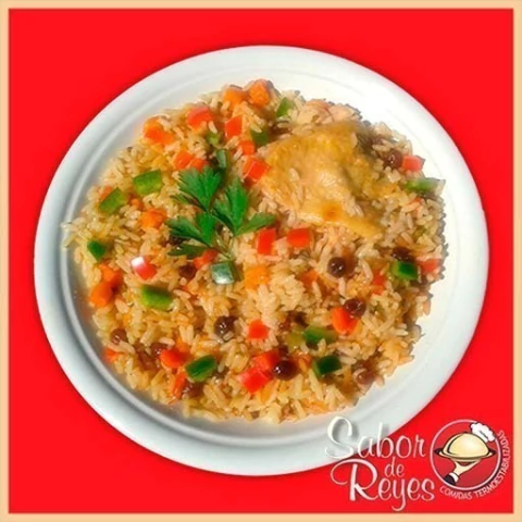 SABOR DE REYES - POLLO CON ARROZ A LA GRIEGA