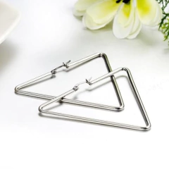 Argollas Triangulo en internet