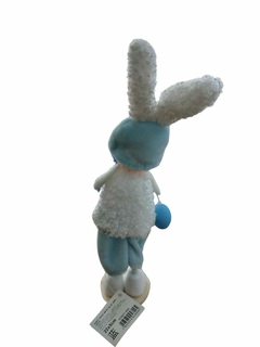 Boneco de enfeite de Páscoa menino azul (tecido) 22 x 5 cm - loja online