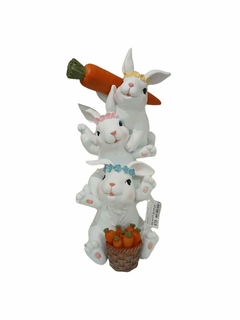 Coelhos de Decoração com cenoura Resina Páscoa Branco 29,5 x 13,8 x 14 cm - comprar online