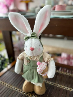 Enfeite de Páscoa Coelho Pelúcia em Pé Femeá com Cupcake 43 cm na internet