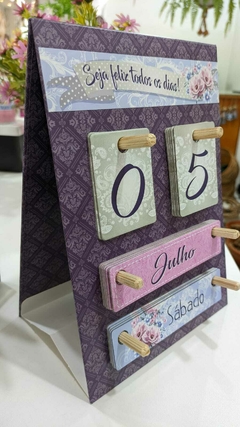 Calendário Permanente de Mesa Floral lilás - loja online