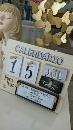 CALENDÁRIO PERMANENTE DE MESA PARA HOJE: A DETERMINAÇÃO... 18X22 - Toko Artesanato e Decorações