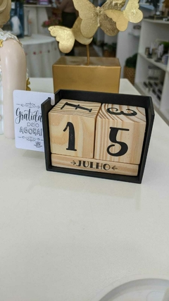 CALENDÁRIO PERMANENTE COM TAG QUE OS DIAS FELIZES. - loja online