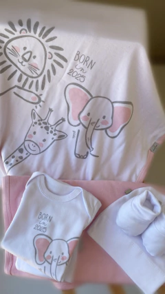 Imagen de ELEFANTITO ROSA • NEW BORN 2025 / AJUAR 5 PIEZAS