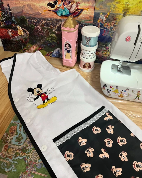 Jaleco Mickey Grande (Bordado incluso)